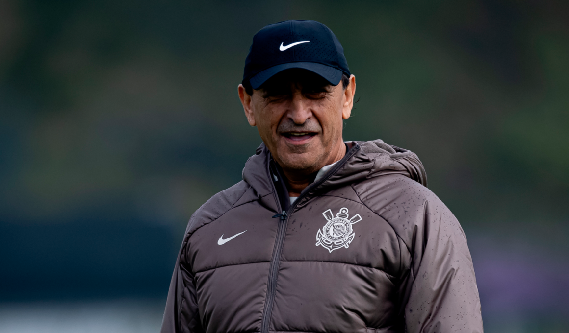 DÁ VALOR! Ramón Díaz explica uso de reservas na Sul-Americana e não minimiza importância do torneio